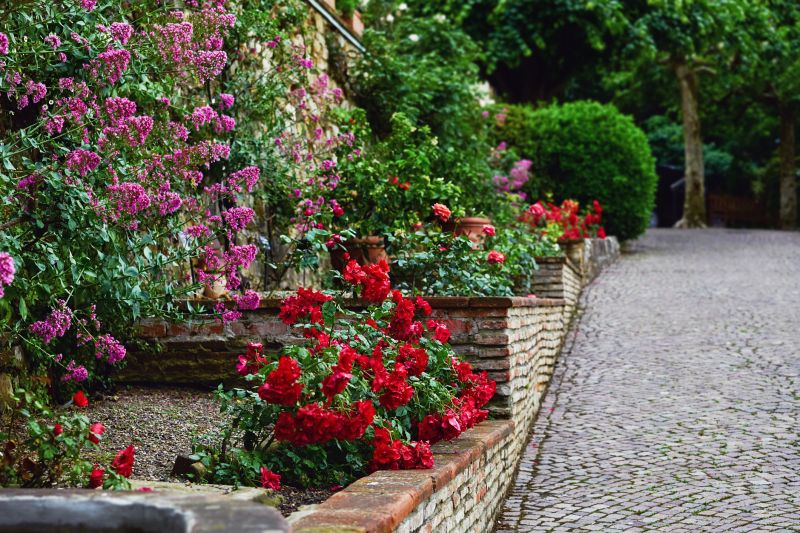 Decorative Cobblestone Edging